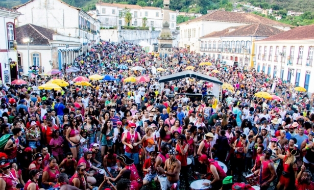 Justia mantm proibio de eventos na Praa Tiradentes, em Ouro Preto (MG)