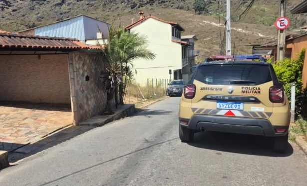 Família é Rendida por Assaltantes Armados no Bairro Pocinho, em Ouro Preto
