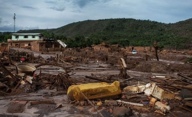 Justi�a inglesa nega recurso da BHP e mant�m condena��o por desastre de Mariana