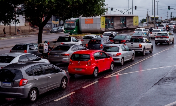 Nova regra do Governo de Minas permite compra de placas veiculares em qualquer cidade do estado